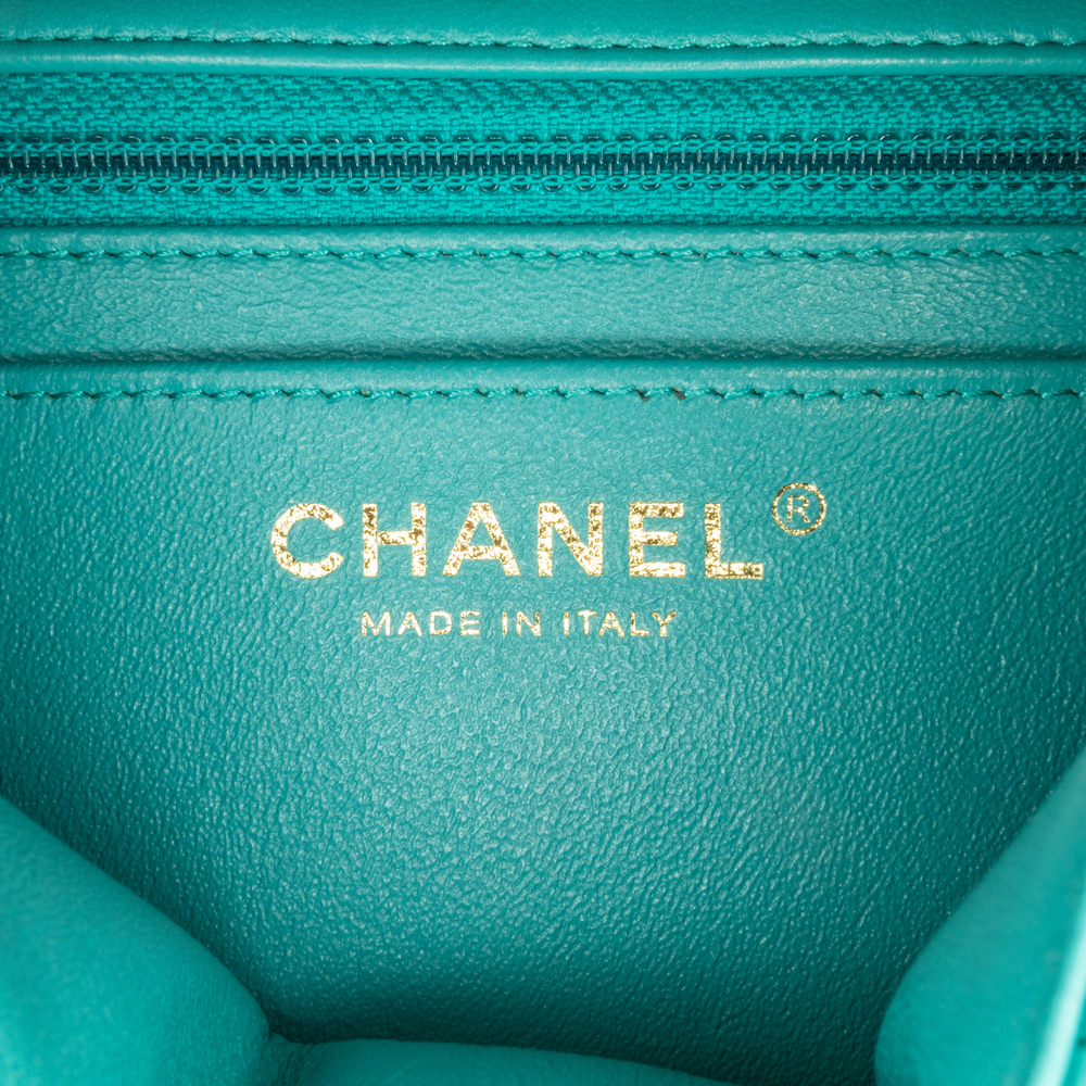 Pre-Loved Chanel Mini Square Classic Lambskin Single Flap - Picture 5 of 9